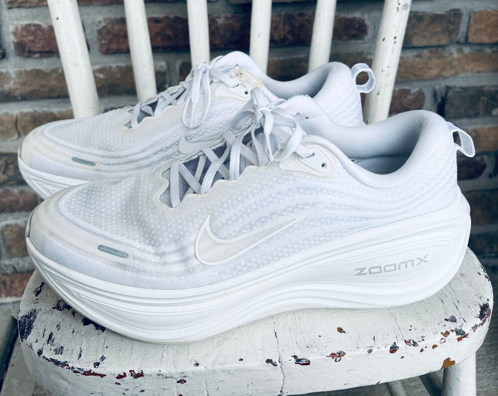 Men's Nike Vomero Plus Running Shoes, Size 11